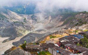 tangkubanperahu003