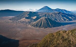 Mount_Bromo_panorama